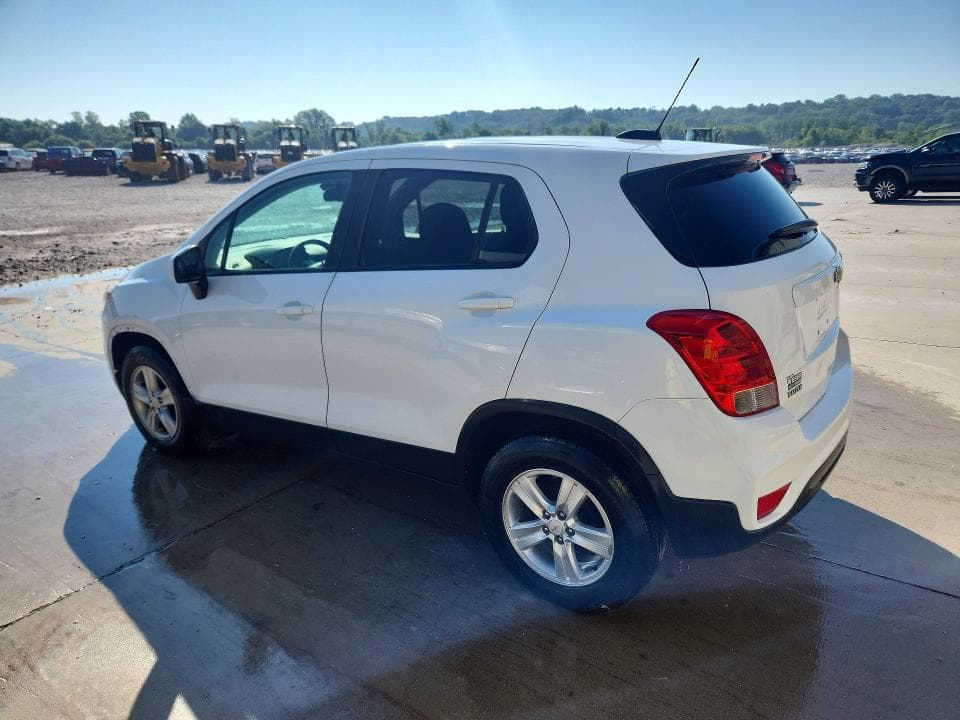 2020 CHEVROLET TRAX LS 2