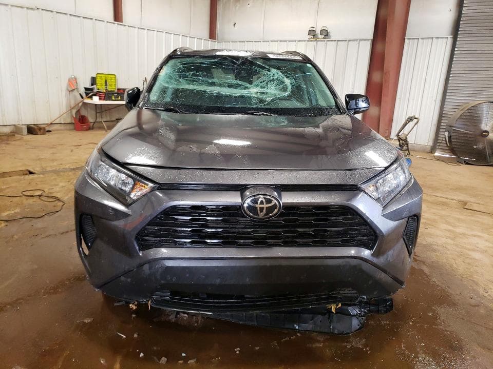 2021 TOYOTA RAV4 LE 5