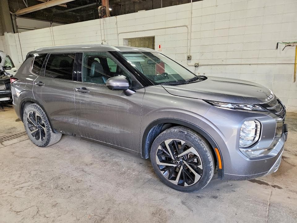 2022 MITSUBISHI OUTLANDER SEL 4