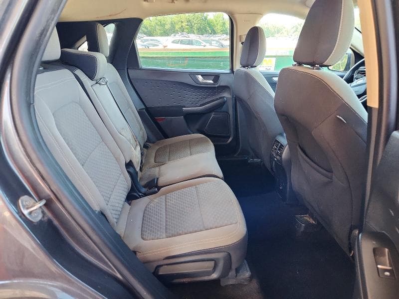 2020 FORD ESCAPE SE 11