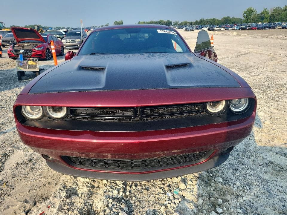 2020 DODGE CHALLENGER SXT 5