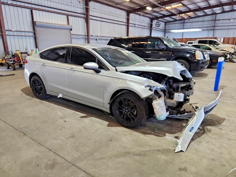 2019 FORD FUSION SE 4