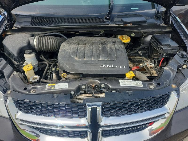 2019 DODGE GRAND CARAVAN SE 12