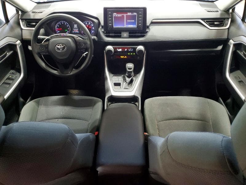 2019 TOYOTA RAV4 LE 8