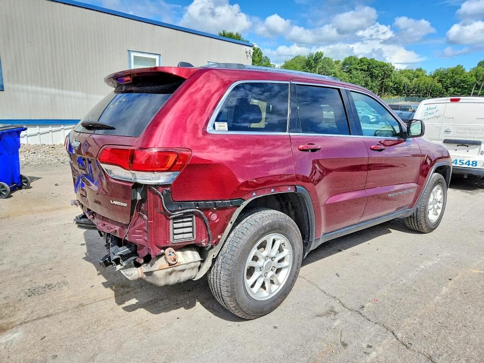 2020 JEEP GRAND CHEROKEE LAREDO 3