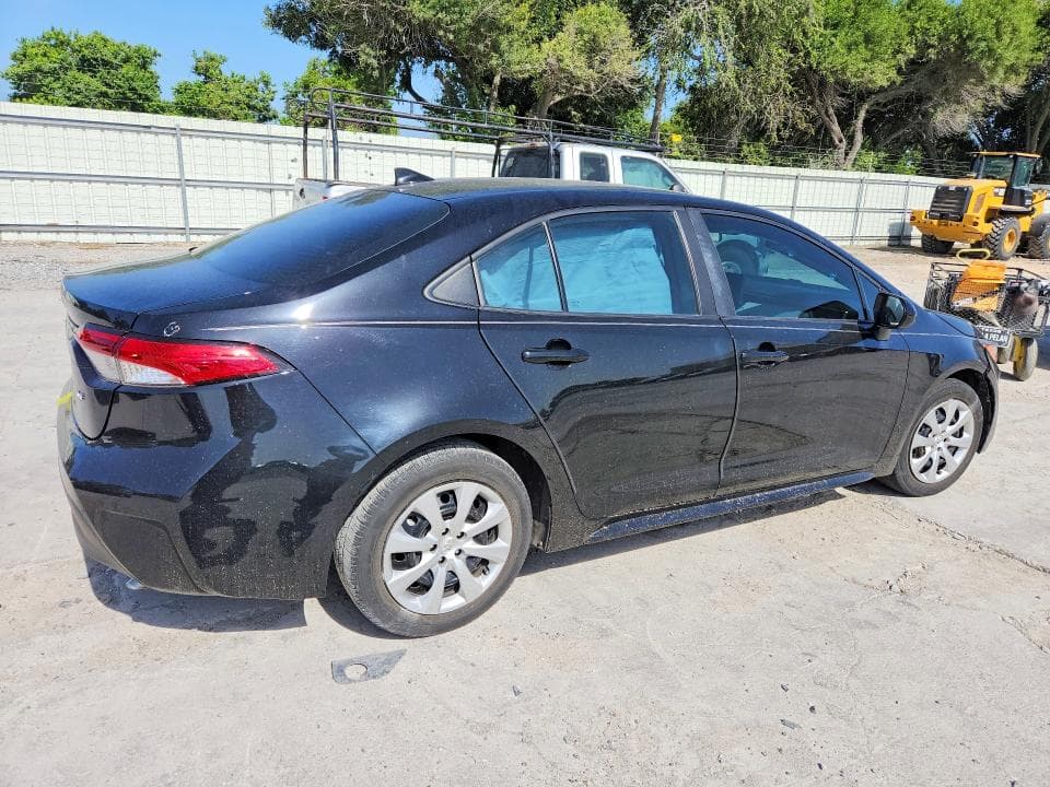 2024 TOYOTA COROLLA LE 3