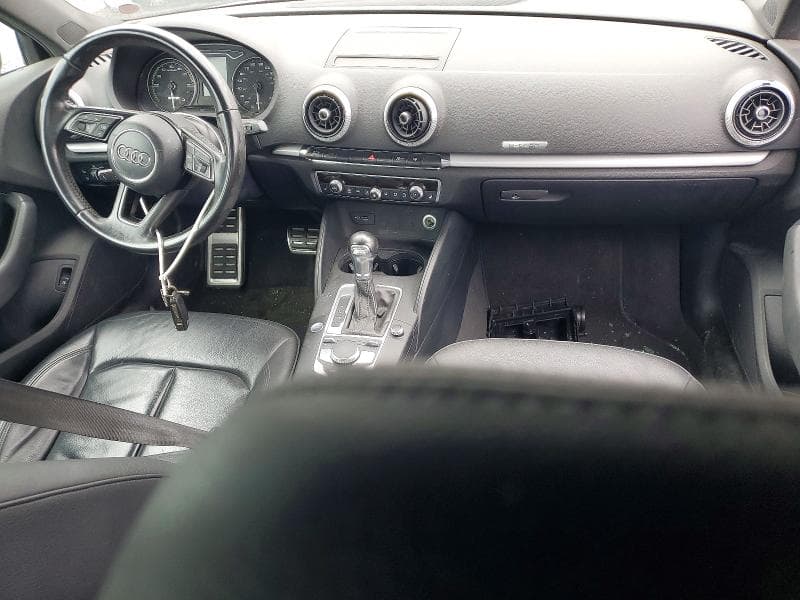 2017 AUDI A3 E-TRON PREMIUM 8
