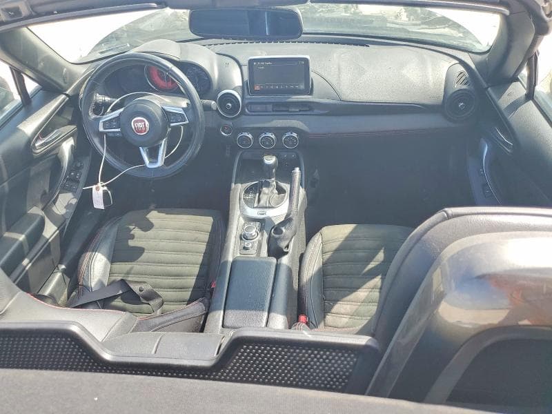 2017 FIAT 124 SPIDER CLASSICA 8