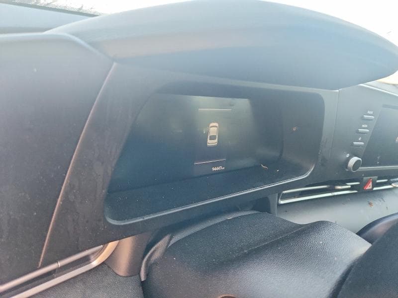 2024 HYUNDAI ELANTRA SEL 9