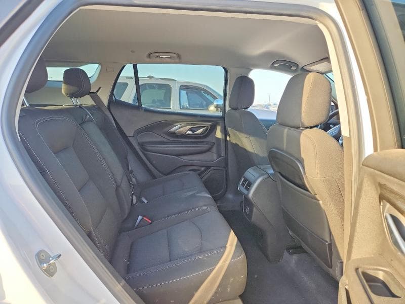 2022 GMC TERRAIN SLE 11