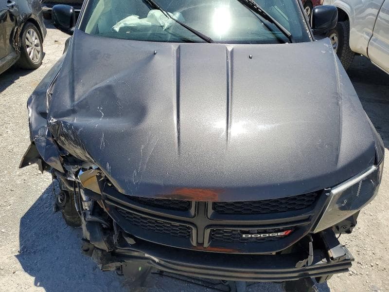 2019 DODGE JOURNEY SE 12
