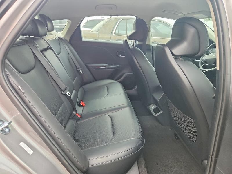 2026 KIA K4 EX 10