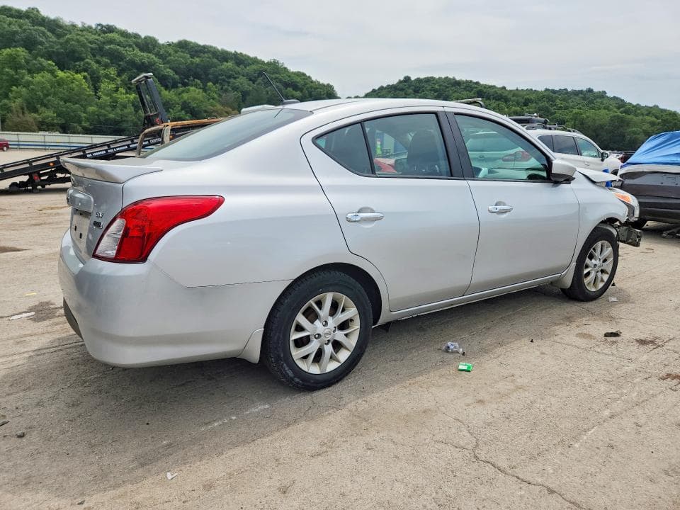 2019 NISSAN VERSA SV 3