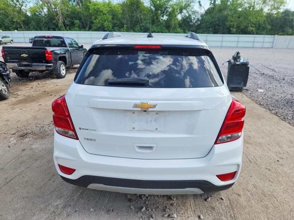 2021 CHEVROLET TRAX 1LT 6