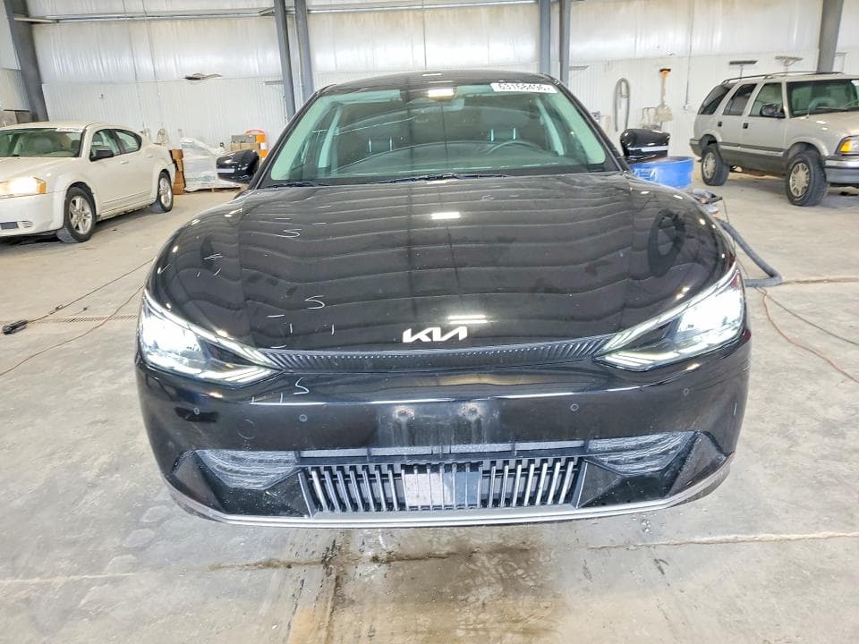 2022 KIA EV6 LIGHT 5