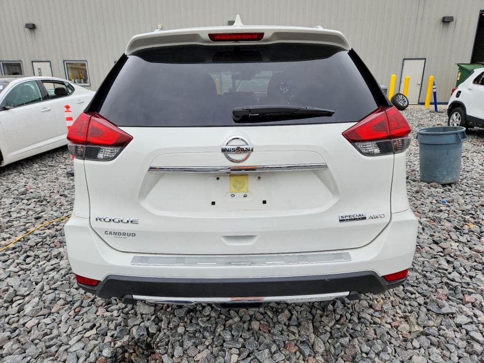2020 NISSAN ROGUE S 6