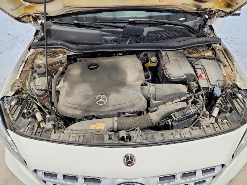 2020 MERCEDES-BENZ GLA 250 4MATIC 12