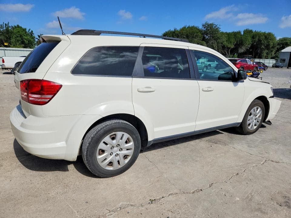 2019 DODGE JOURNEY SE 3