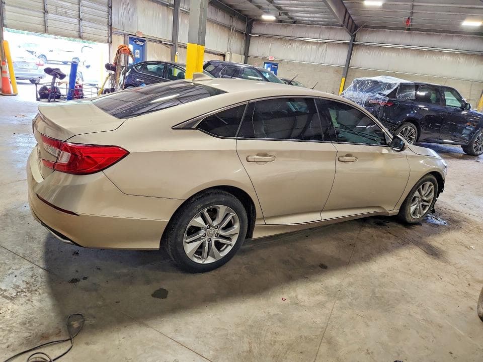 2019 HONDA ACCORD LX 3