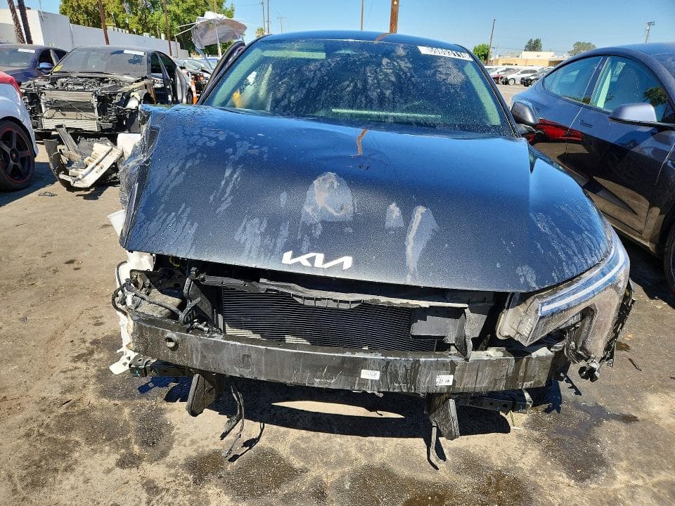 2025 KIA K4 LXS 5