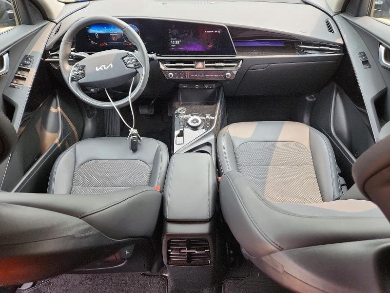 2025 KIA NIRO WIND 8