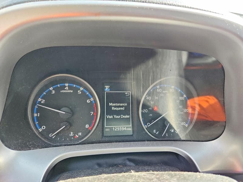 2017 TOYOTA RAV4 LE 9
