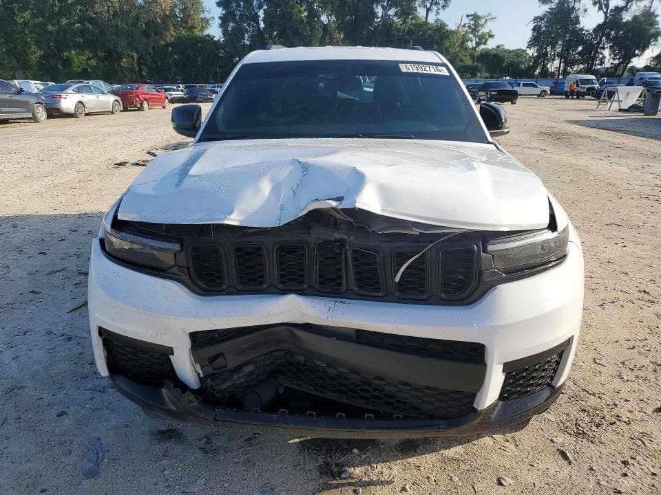 2024 JEEP GRAND CHEROKEE L LAREDO 5