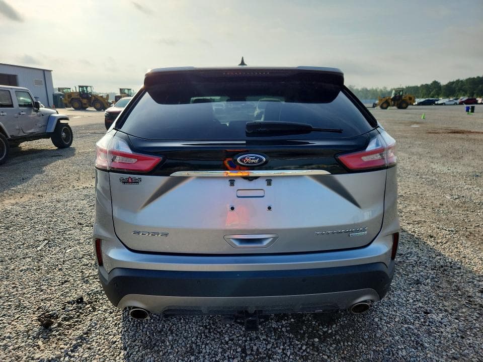 2020 FORD EDGE TITANIUM 6