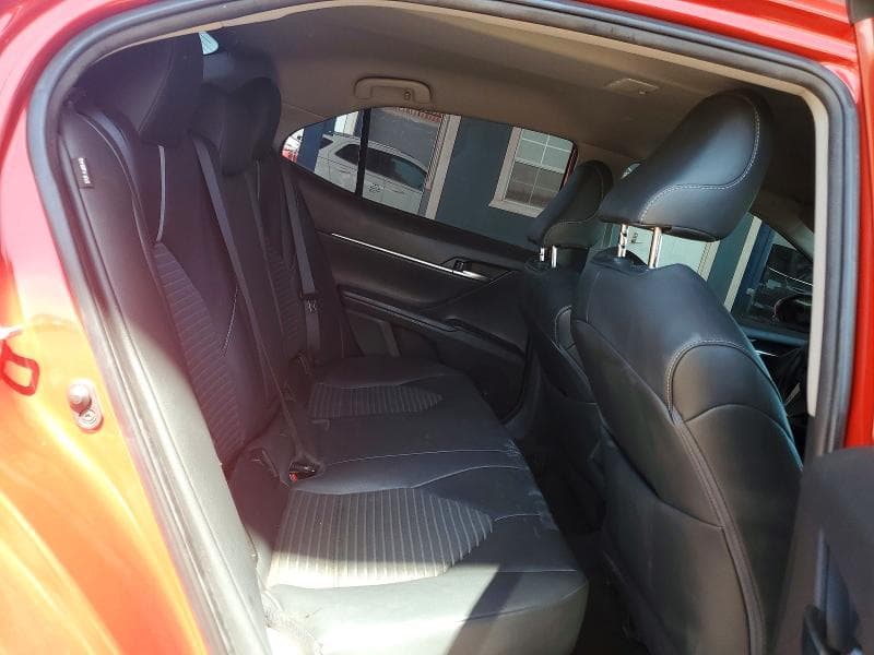 2019 TOYOTA CAMRY L 10