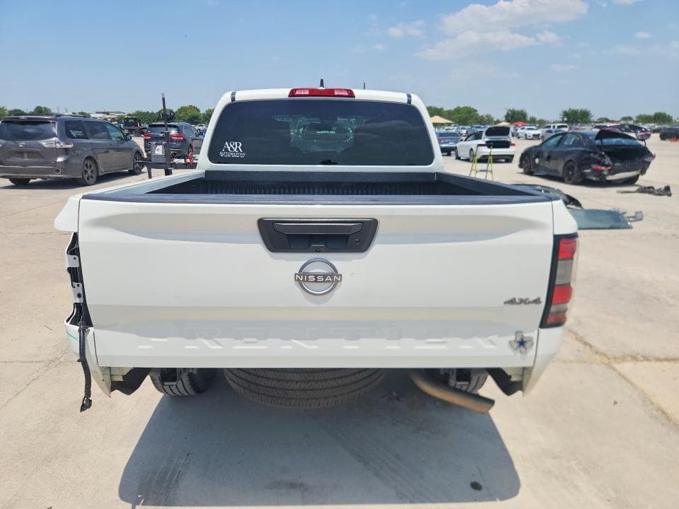 2022 NISSAN FRONTIER S 6