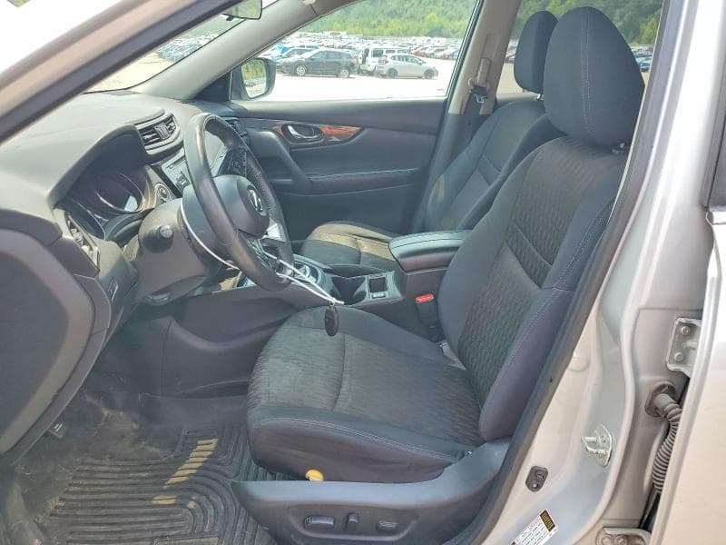 2017 NISSAN ROGUE SV 7