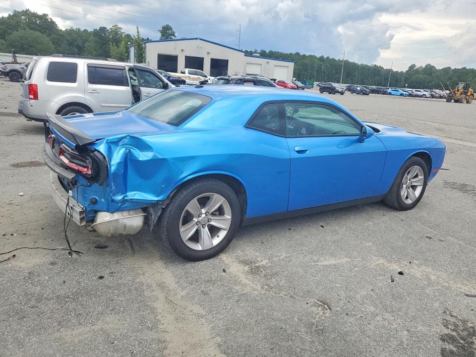 2023 DODGE CHALLENGER SXT 3