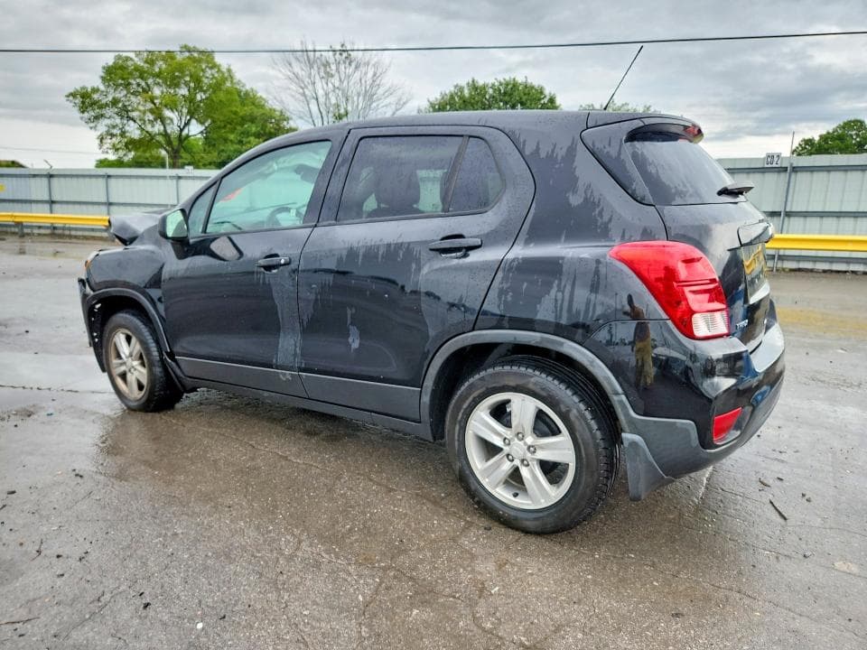 2019 CHEVROLET TRAX LS 2