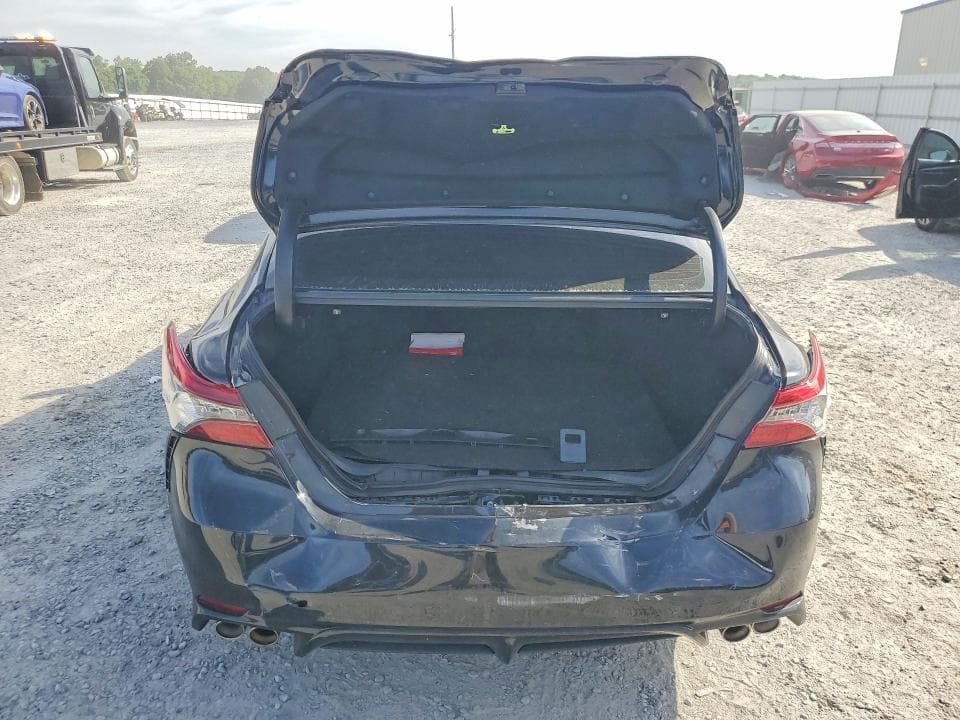 2022 TOYOTA CAMRY XSE 6