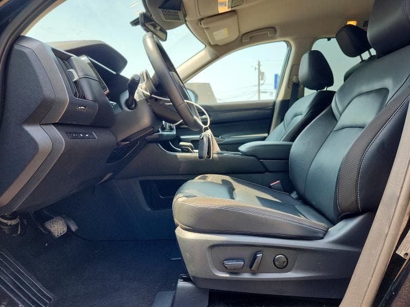 2024 NISSAN PATHFINDER SL 7