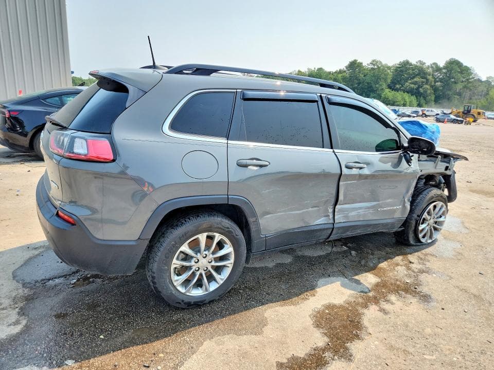 2022 JEEP CHEROKEE LATITUDE LUX 3