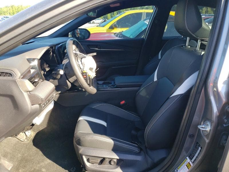 2025 TOYOTA CAMRY SE 7