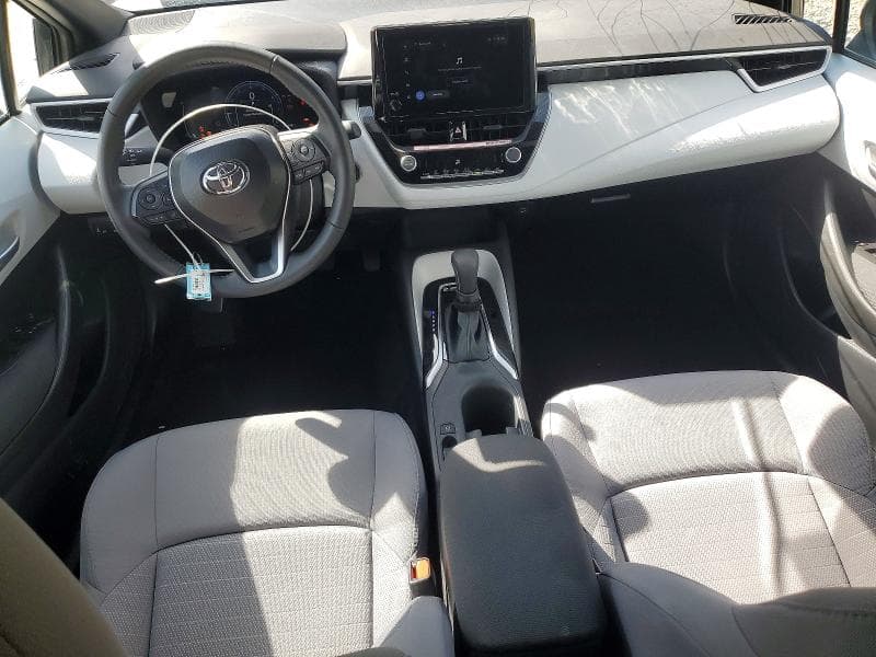 2026 TOYOTA COROLLA SE 8