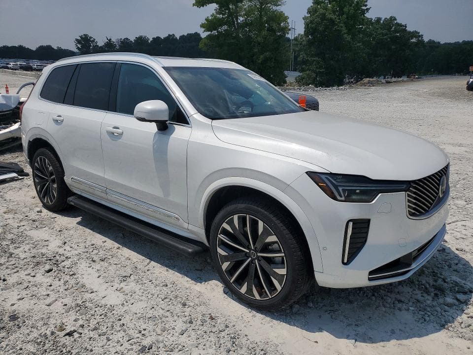 2025 VOLVO XC90 ULTRA 4