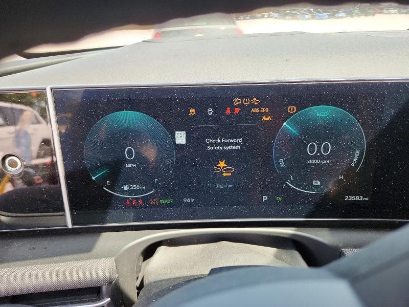 2025 HYUNDAI TUCSON LIMITED 9