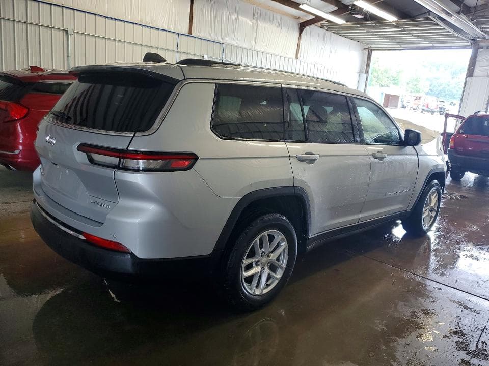2023 JEEP GRAND CHEROKEE L LAREDO 3
