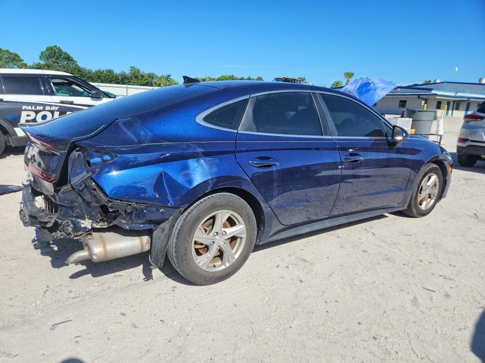 2021 HYUNDAI SONATA SE 3