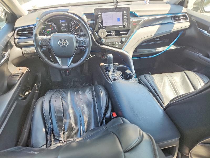 2024 TOYOTA CAMRY HYBRID SE 8