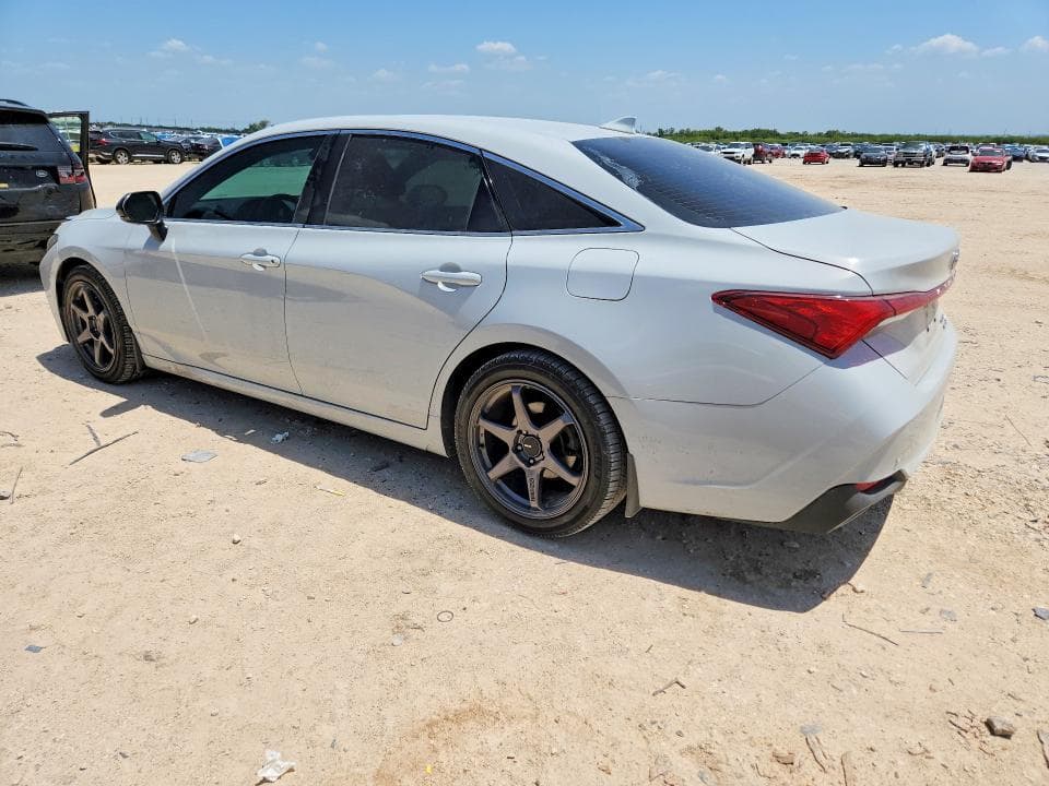 2022 TOYOTA AVALON LIMITED 2