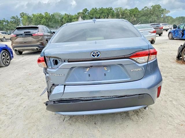 2022 TOYOTA COROLLA LE 6