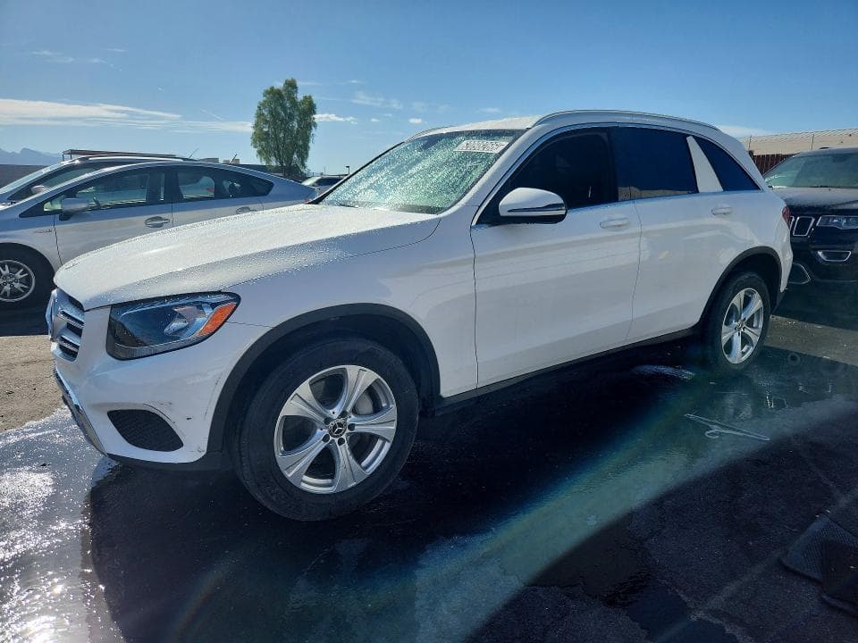 2017 MERCEDES-BENZ GLC 300 - 1
