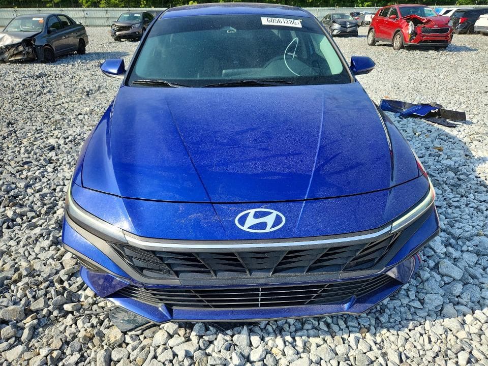 2024 HYUNDAI ELANTRA SEL 5