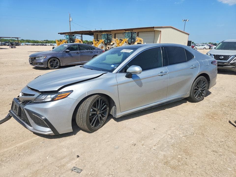2022 TOYOTA CAMRY XSE - 1