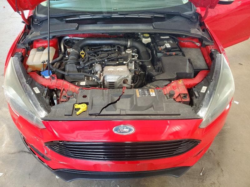 2017 FORD FOCUS SE 11