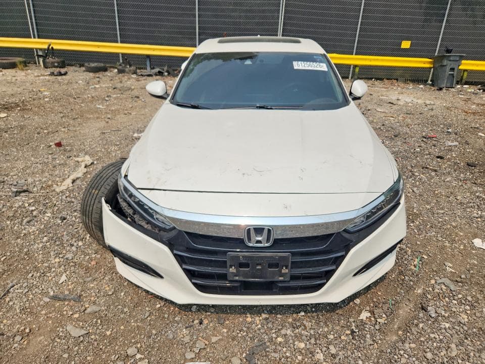 2019 HONDA ACCORD EX 5